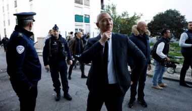"Avec le narcotrafic, nous sommes face à une véritable submersion... de drogue, de règlements de comptes, d'armes", juge le préfet des Alpes-Maritimes Hugues Moutouh
