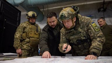 "Il doit partir" : en Ukraine, le chef de l'armée accusé de mettre en danger la vie des soldats