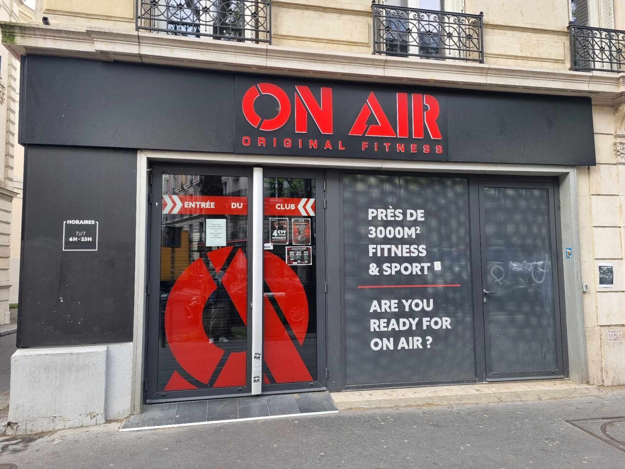 On Air s'exprime pour la première fois après le décès tragique d'Alison