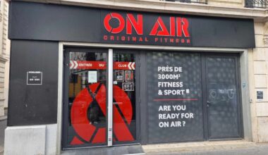 devant la salle de sport On Air à Paris, stupeur au lendemain de l'accident mortel