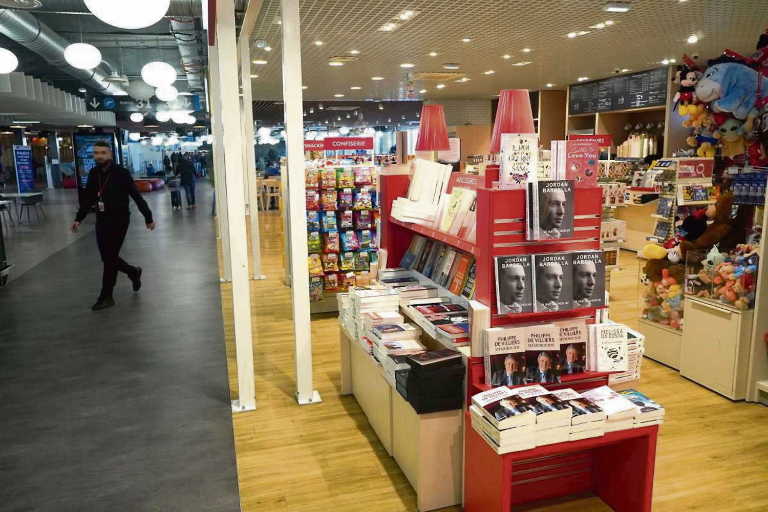 Festival du livre de Paris : enquête sur une édition française confrontée à « la marque de l’extrême droite »