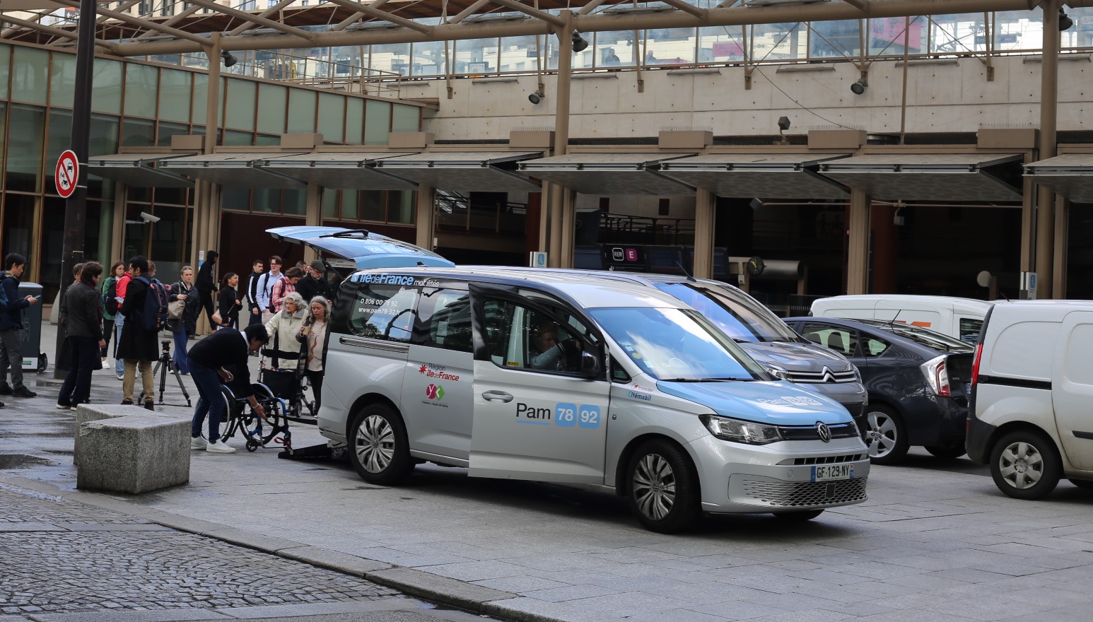 Transport adapté en Île-de-France : la Région se fâche  - Faire Face