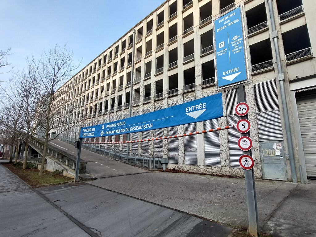 ces parkings proposent des prix mini en soirée et certains jours de l'année