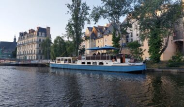 Rennes. Après l'intervention des pompiers pour une grosse fuite d'eau, la péniche La Musette a rouvert