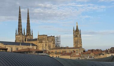L'archevêque de Bordeaux réagit à la mort du pape François et annonce un hommage en la cathédrale Saint-André