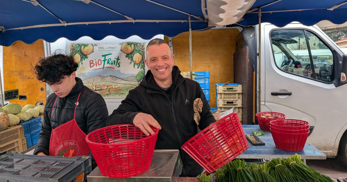 des Lyonnais testent une caisse de l’alimentation