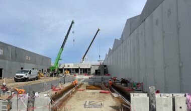 le chantier va-t-il être arrêté en urgence ?