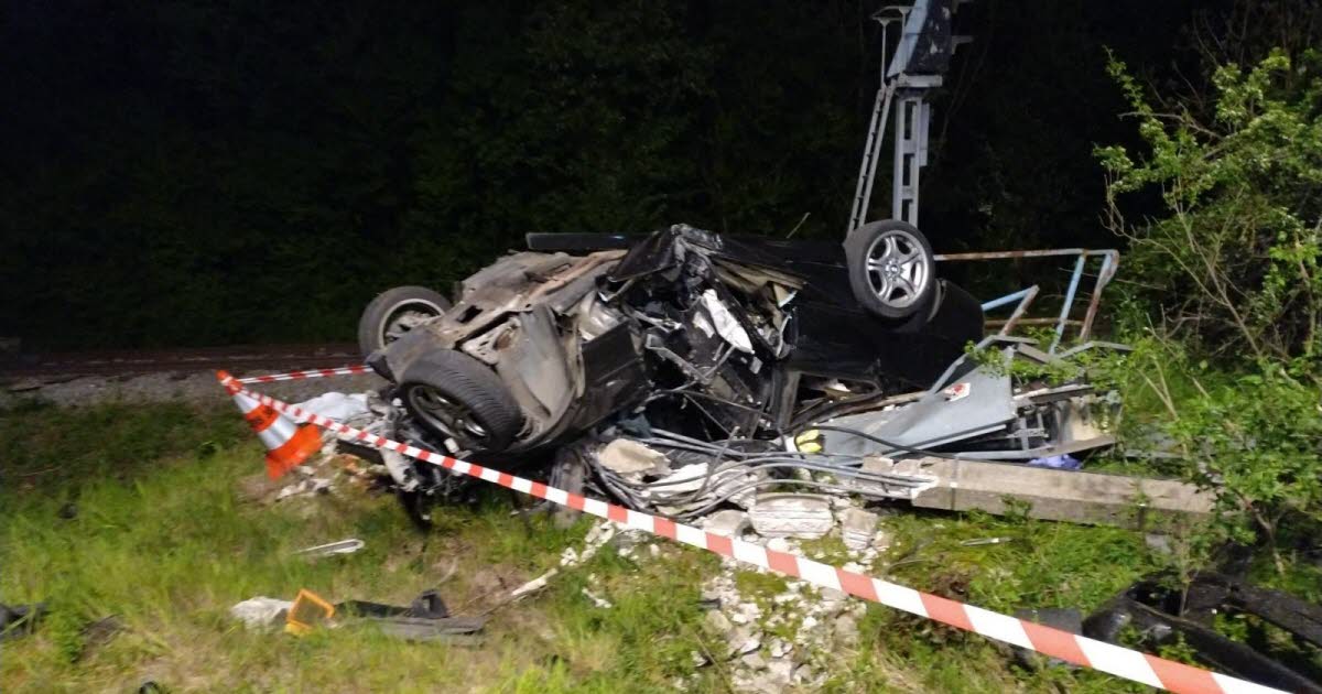 le conducteur, âgé de 22 ans, est décédé