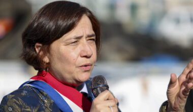 la députée insoumise Elisa Martin défend les étudiants de Sciences-Po