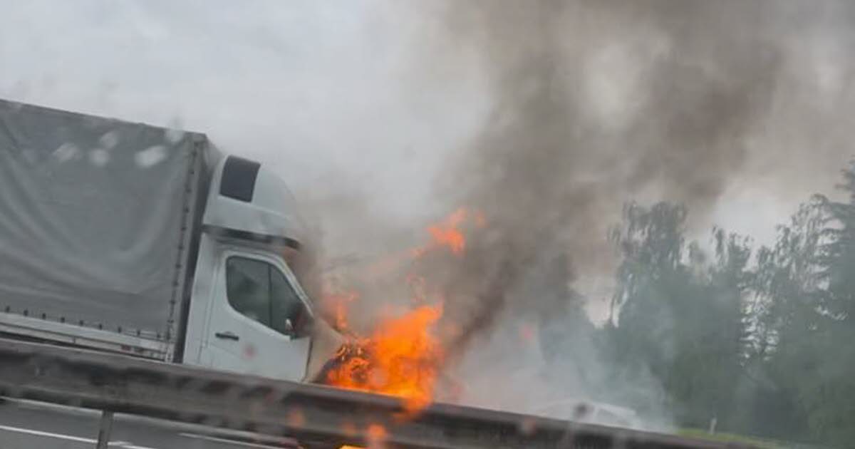 un camion prend feu sur l'A43, des bouchons à prévoir