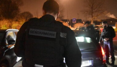 Métropole de Grenoble. Contrôlés à 200 mètres de la prison de Varces avec un jerrican plein d’essence dans le coffre