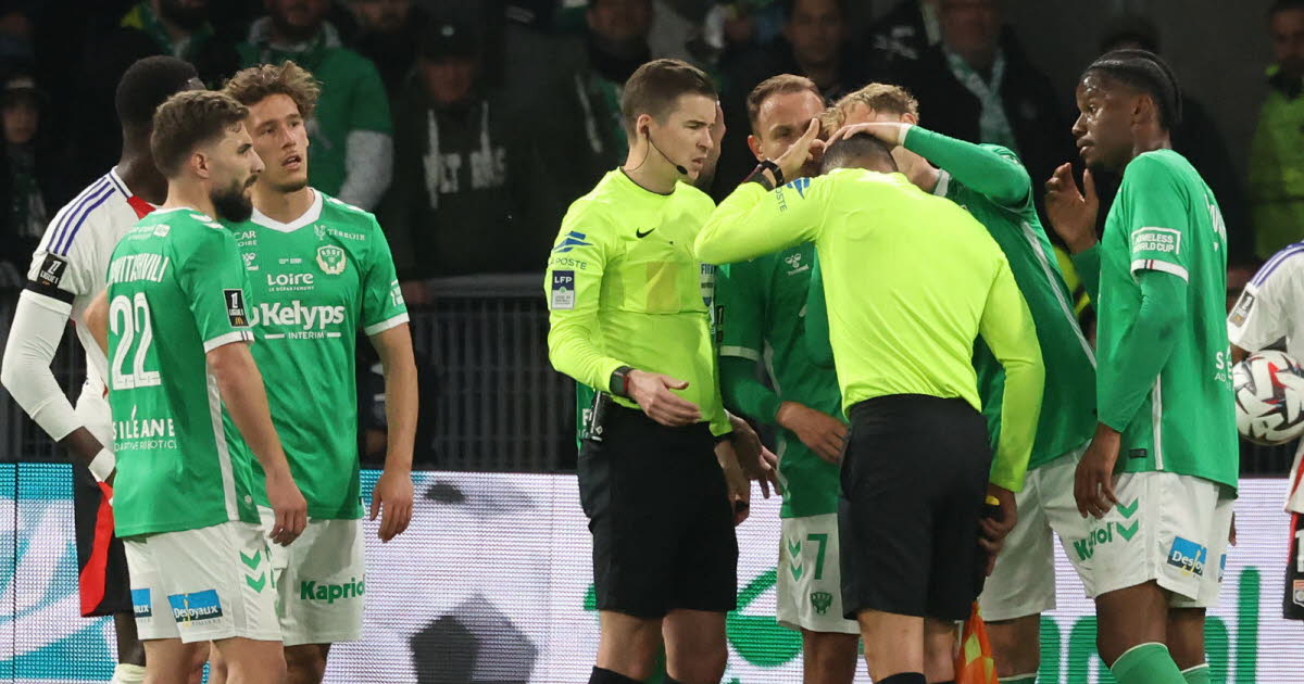garde à vue prolongée pour l’agresseur présumé de l’arbitre assistant