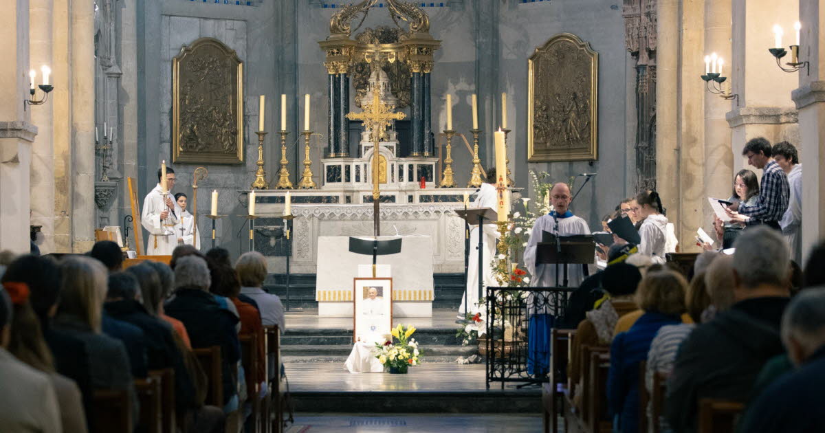 ce qu’attendent les fidèles grenoblois du nouveau pape