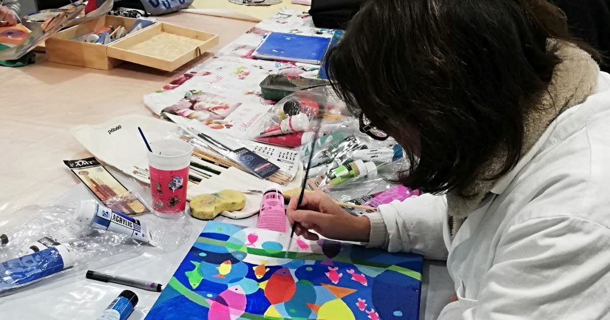 Reichstett. Les poissons s’exposent sous toutes les formes avec les apprentis peintres de l’atelier Van Gogh