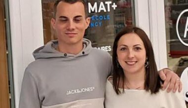 une nouvelle enseigne pour apprendre à conduite