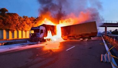Circulation. Un poids lourd en feu, l'autoroute A7 coupée entre Lyon et Valence