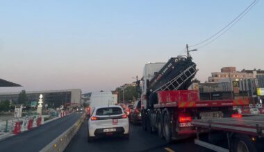 25 minutes pour faire moins d'un kilomètre à 6 heures du matin