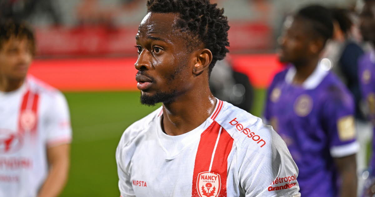 Football Il a commencé sa carrière à 20 ans en Uruguay, il flambe aujourd’hui à l’AS Nancy Lorraine… L’incroyable parcours du Nigérian Jimmy Evans
