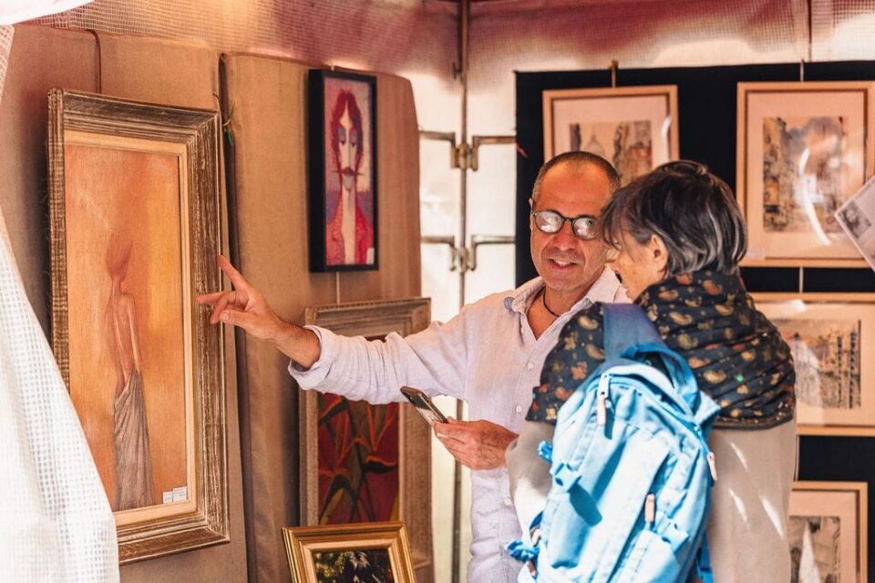 La brocante des allées est un rendez-vous particulièrement apprécié à Toulouse.