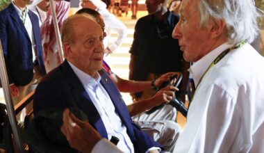 Le roi Juan Carlos et Jackie Stewart au Grand Prix de Bahreïn