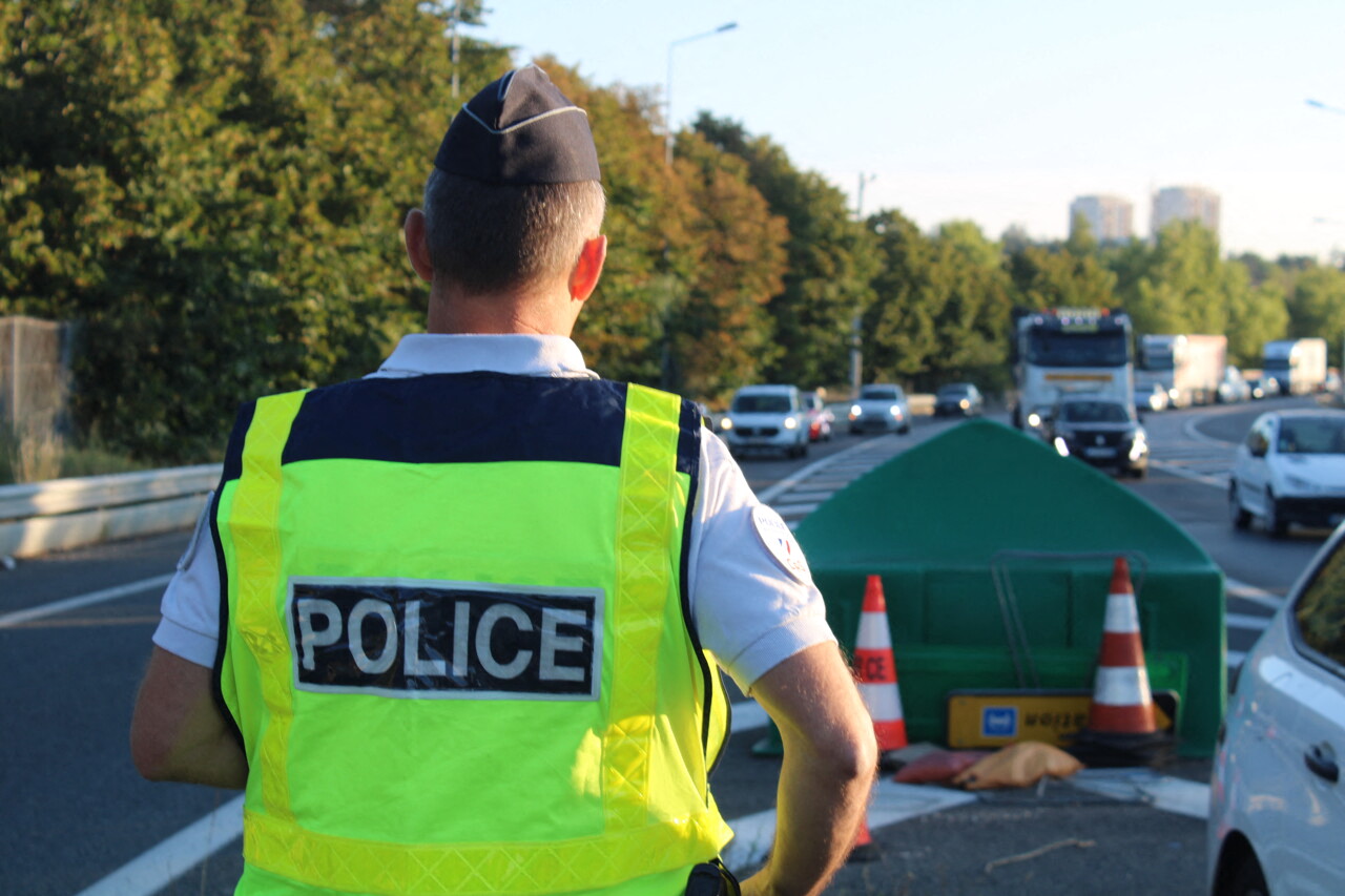 Près de Lyon. La police arrête un camion beaucoup trop chargé, une prise exceptionnelle