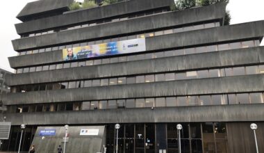 Interpellée par des députés LFI, la préfecture de Seine-Saint-Denis réfute le "fichage" des étrangers