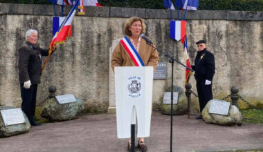 la brocante perturbe le quotidien des habitants, ils insultent la maire sur Facebook