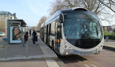 la CGT suspend le mouvement