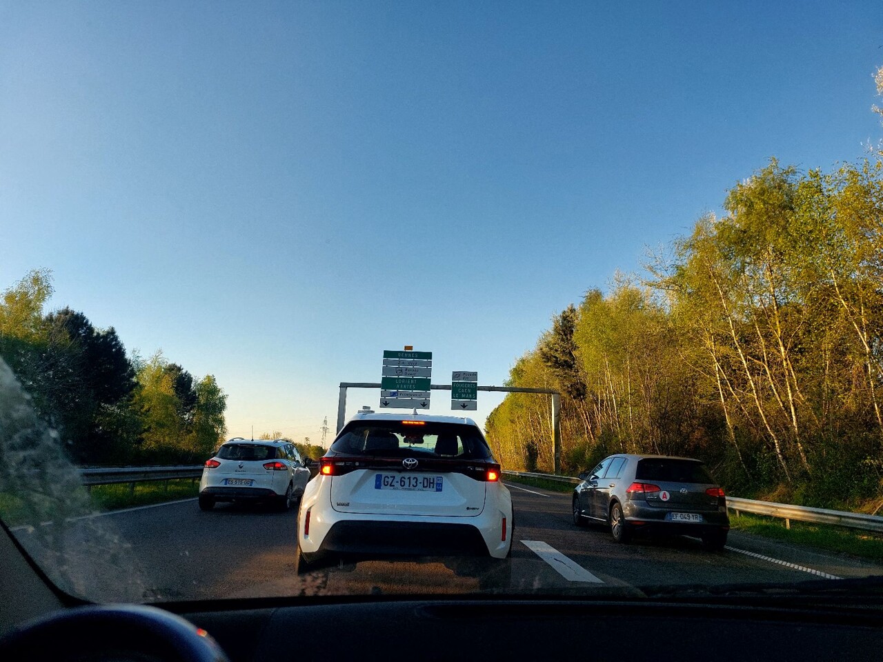 près de 13 km de bouchons sur la N136, la rocade saturée
