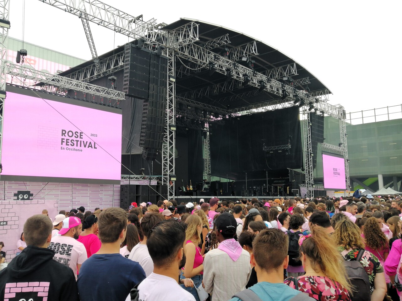 Toulouse. Deux poids lourds du rap français rejoignent l'affiche 2025 du Rose Festival