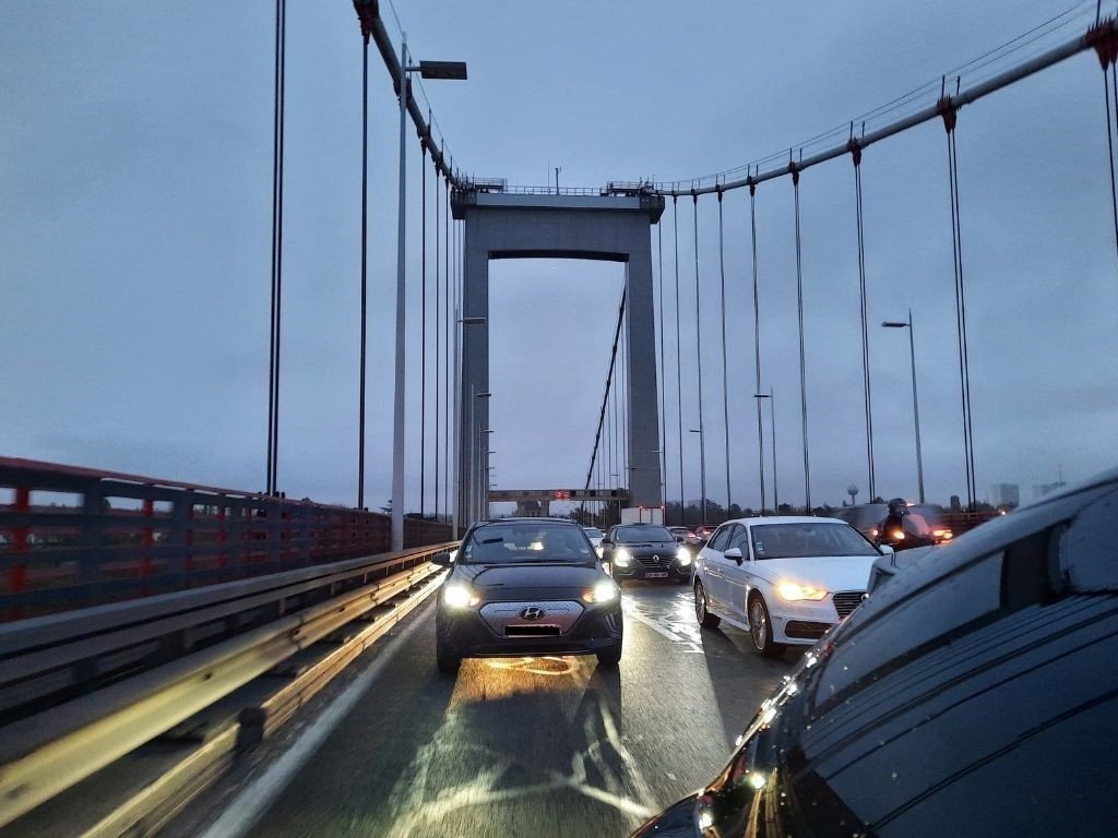 des travaux de maintenance sur le pont d’Aquitaine coupent la circulation pour deux nuits