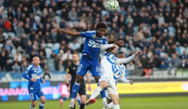 le Sporting stoppé par Grenoble