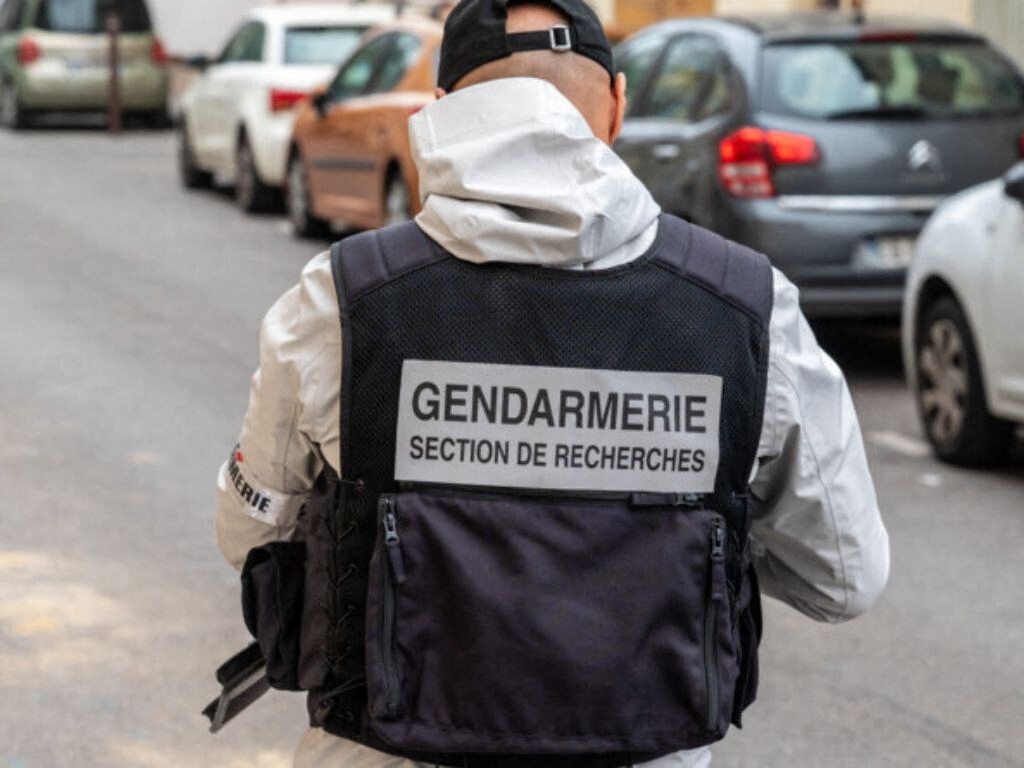 100 gendarmes débarquent en force dans ce secteur, un gang redoutable tombe