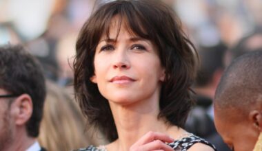 Sophie Marceau sans détour sur ce tournage difficile avec Gérard Depardieu : "Des gestes déplacés"