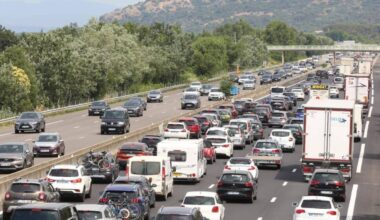 dans le Vaucluse, un poids lourd en panne sature le trafic en direction de Marseille