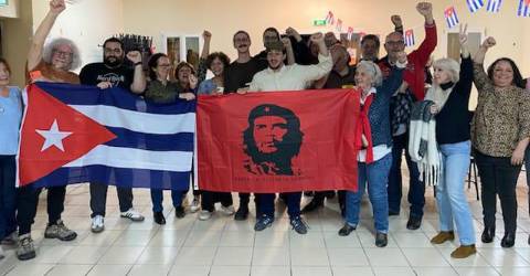 Un rassemblement contre le blocus américain sur Cuba