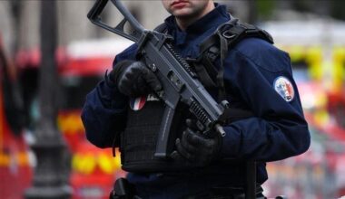 France: le leader du groupe néofasciste ‘’Ligue ligérienne’’ est le fils du directeur général de la police nationale