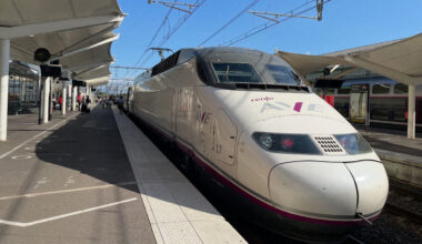 pourquoi les trains de la compagnie espagnole Renfe ne sont pas près d'arriver gare de Lyon