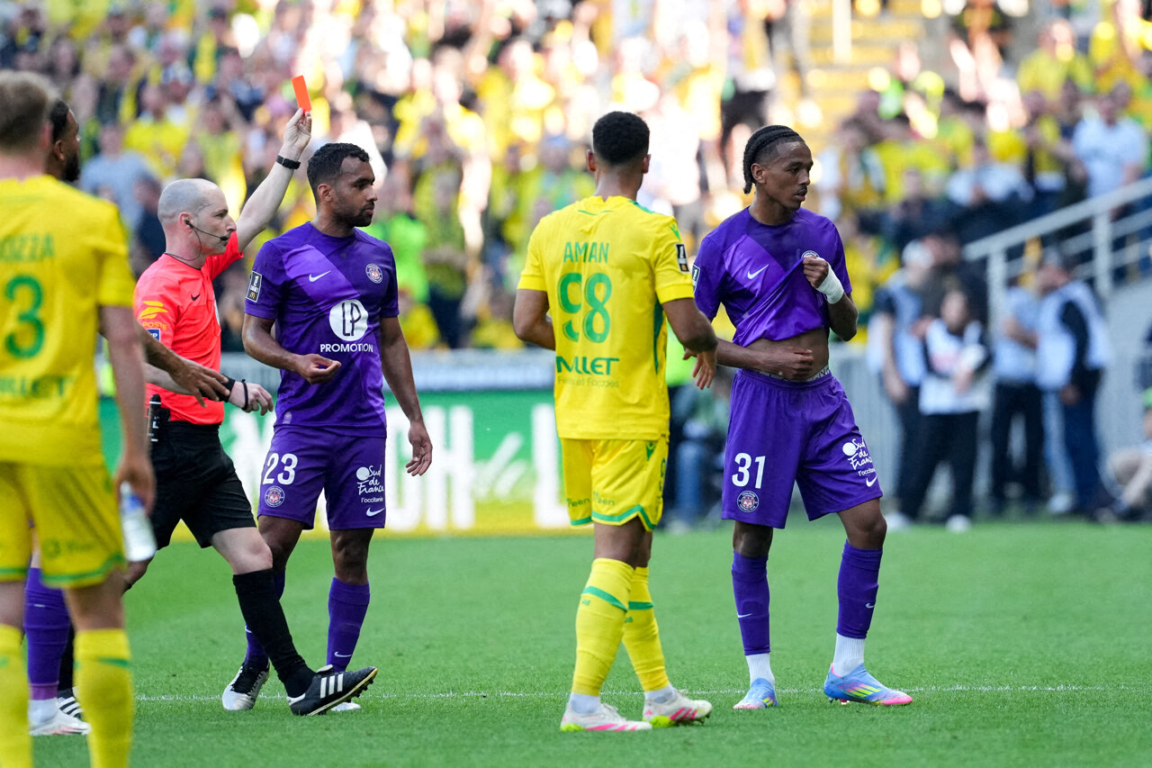 Ligue 1. Entre match nul et carton rouge, Toulouse s'enlise dans une spirale négative à Nantes
