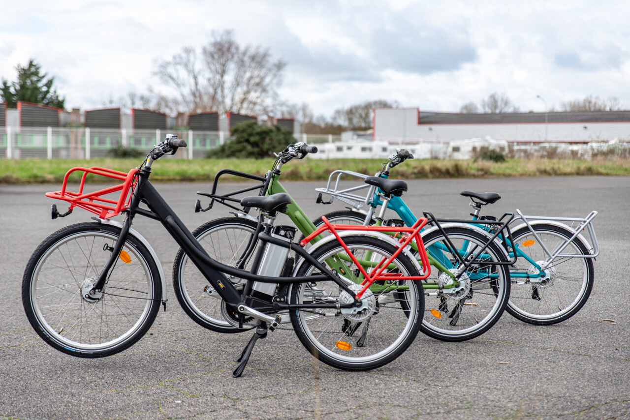 La Poste vend des vélos de facteurs, voici pour combien vous pouvez rouler avec