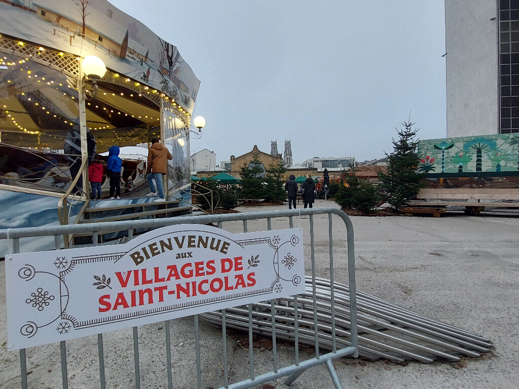 "Les gens ne s'arrêtent pas"