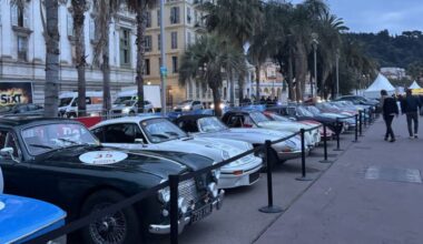 Nice. Des centaines de voitures de collection partout en ville : ce qu'il s'est passé
