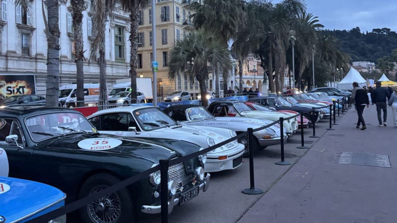 Nice. Des centaines de voitures de collection partout en ville : ce qu'il s'est passé