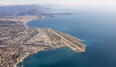 L'approche de l'aéroport de Nice est l'une des plus belles au monde, selon cette étude