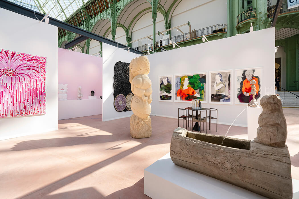 Vue de la galerie Semiose: Laurent Le Deunff, Moffat Takadiwa, Françoise Pétrovitch et Stefan Rinck