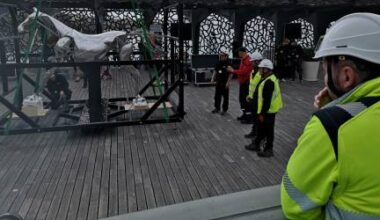 Zeus, le cheval des JO atterrit sur le toit du Mucem