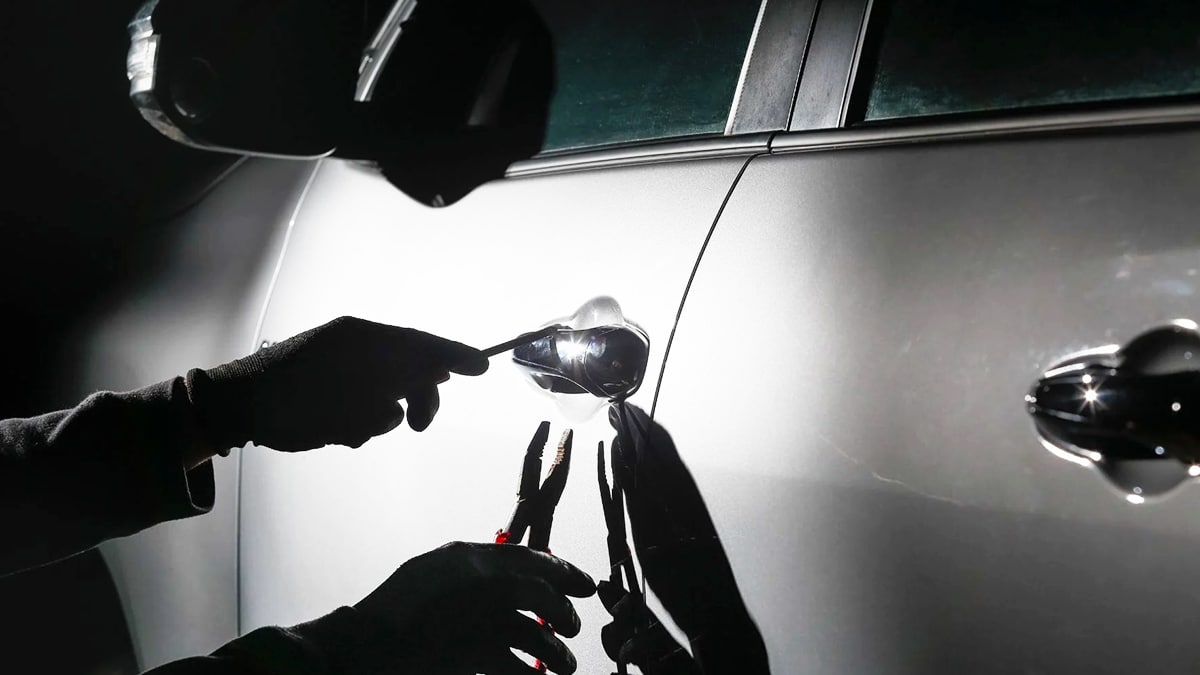 L’alerte de la gendarmerie aux conducteurs : cet objet à ne jamais laisser dans votre voiture
