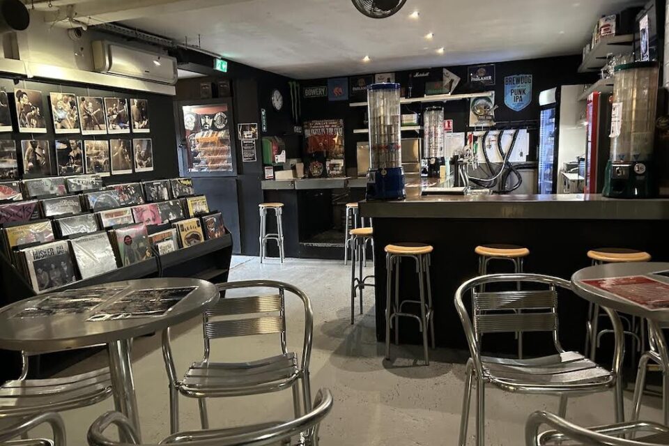 Une partie de l'intérieur convivial de la Secret Place