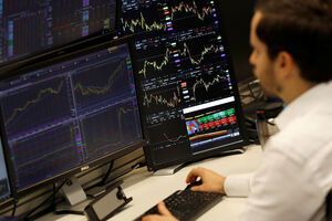 Wall Street vue en hausse, l'Europe plombée par les PMI