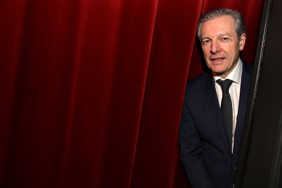 « Je me mets en retrait de la vie politique » -